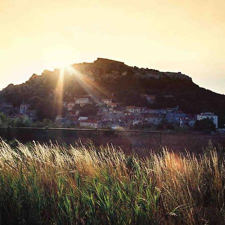 Apartment Old Town - Bambo Knin Dış mekan fotoğraf