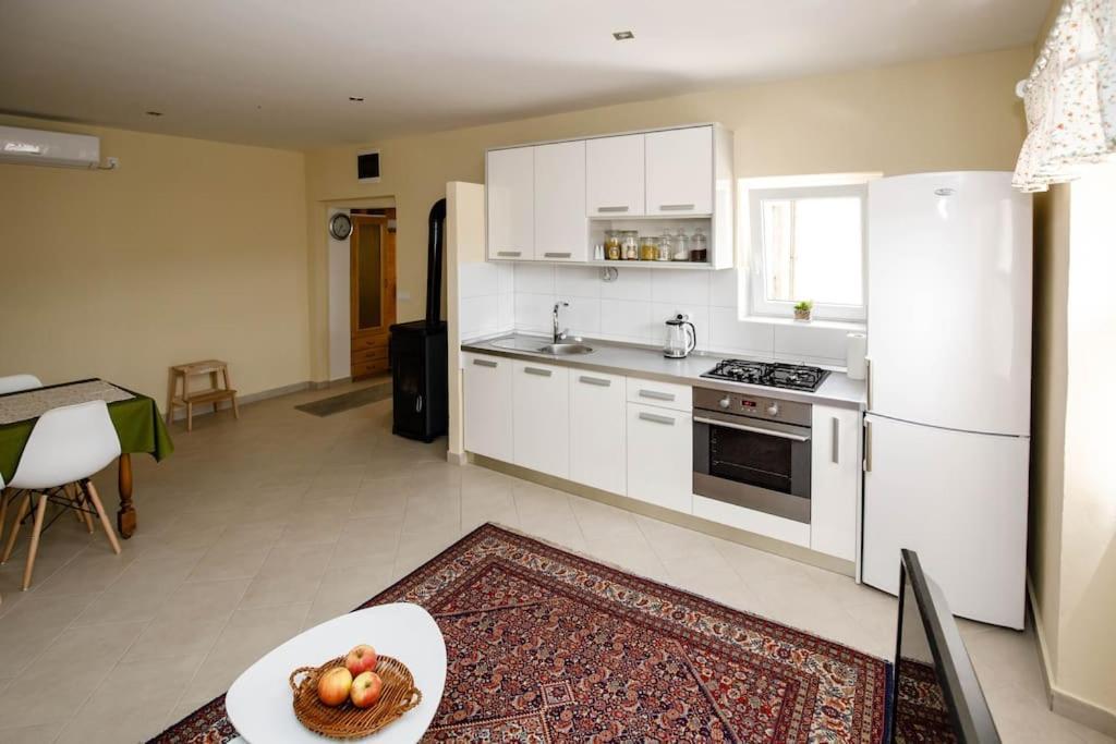 Apartment Old Town - Bambo Knin Dış mekan fotoğraf